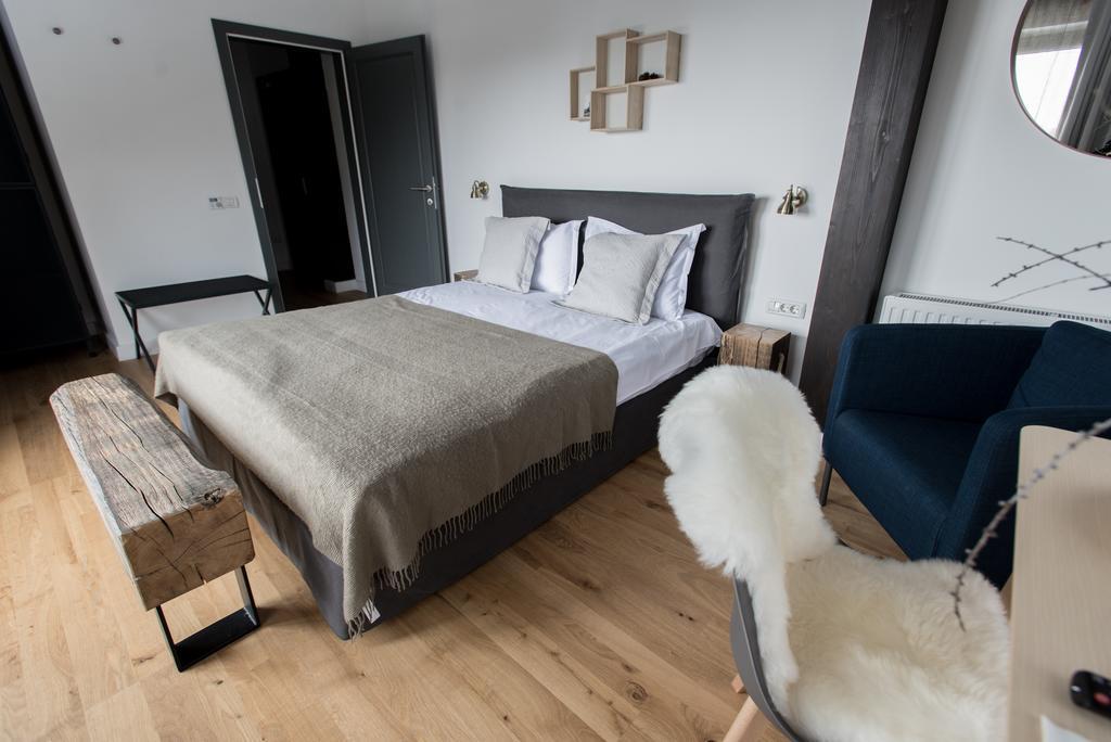 The Pines Boutique Villa Brasov Bagian luar foto