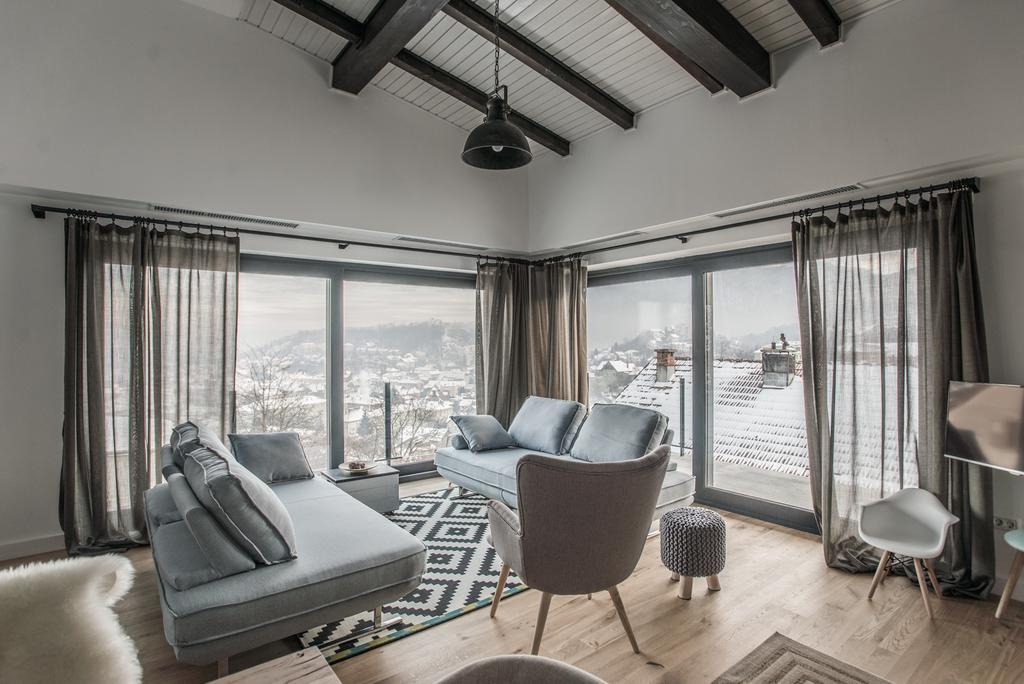 The Pines Boutique Villa Brasov Bagian luar foto