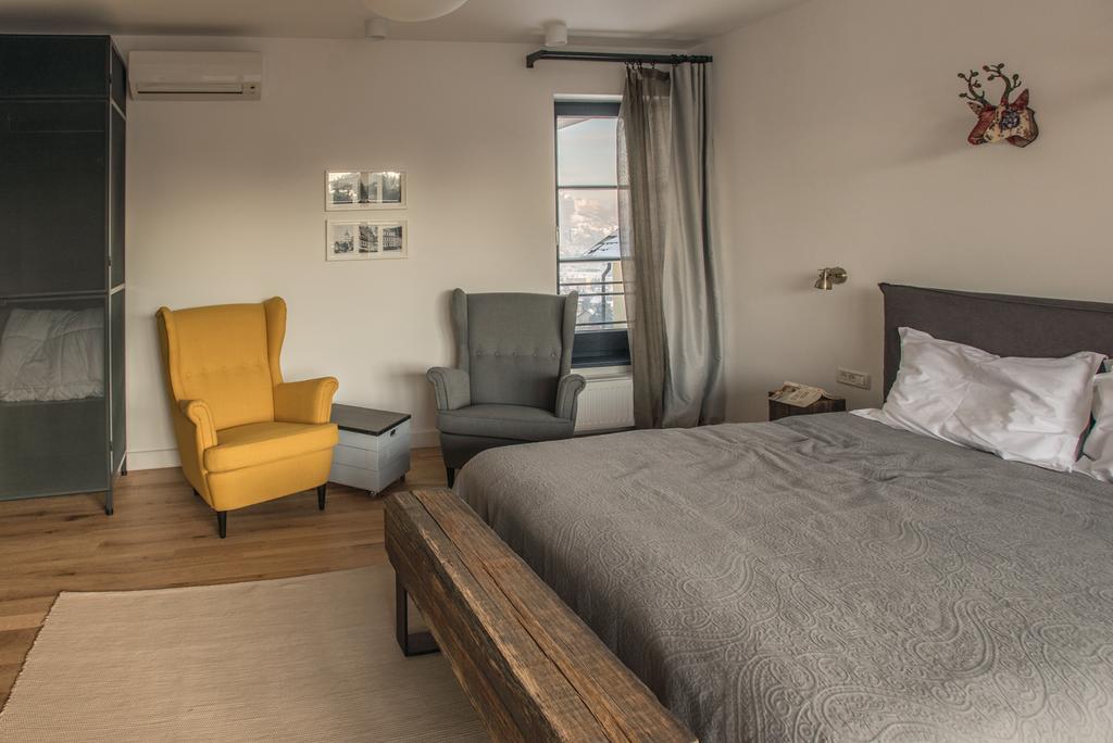 The Pines Boutique Villa Brasov Bagian luar foto